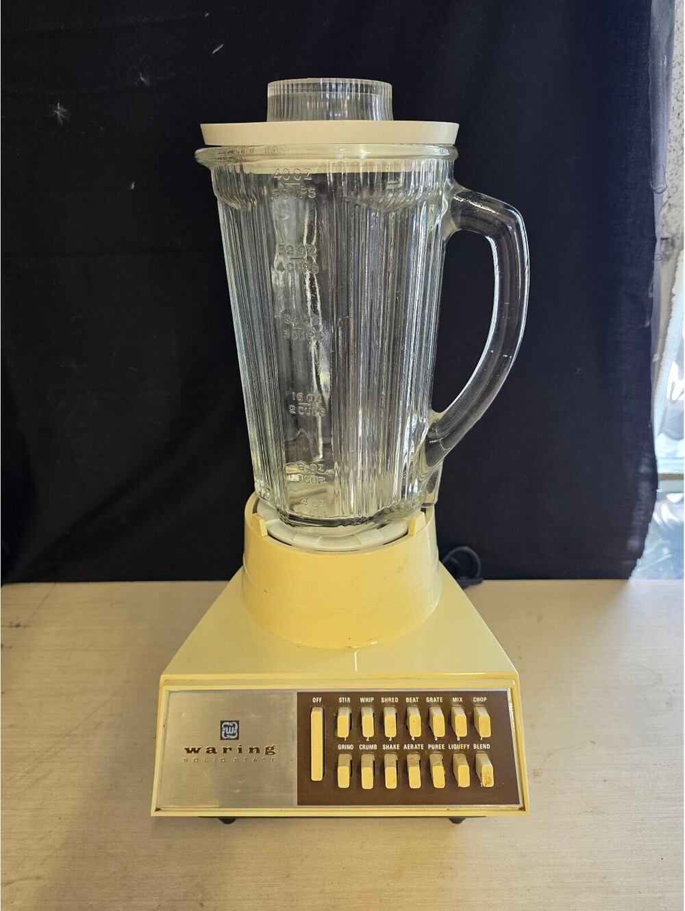 Waring Vintage Solid State Blender with Multiple Speed Settings